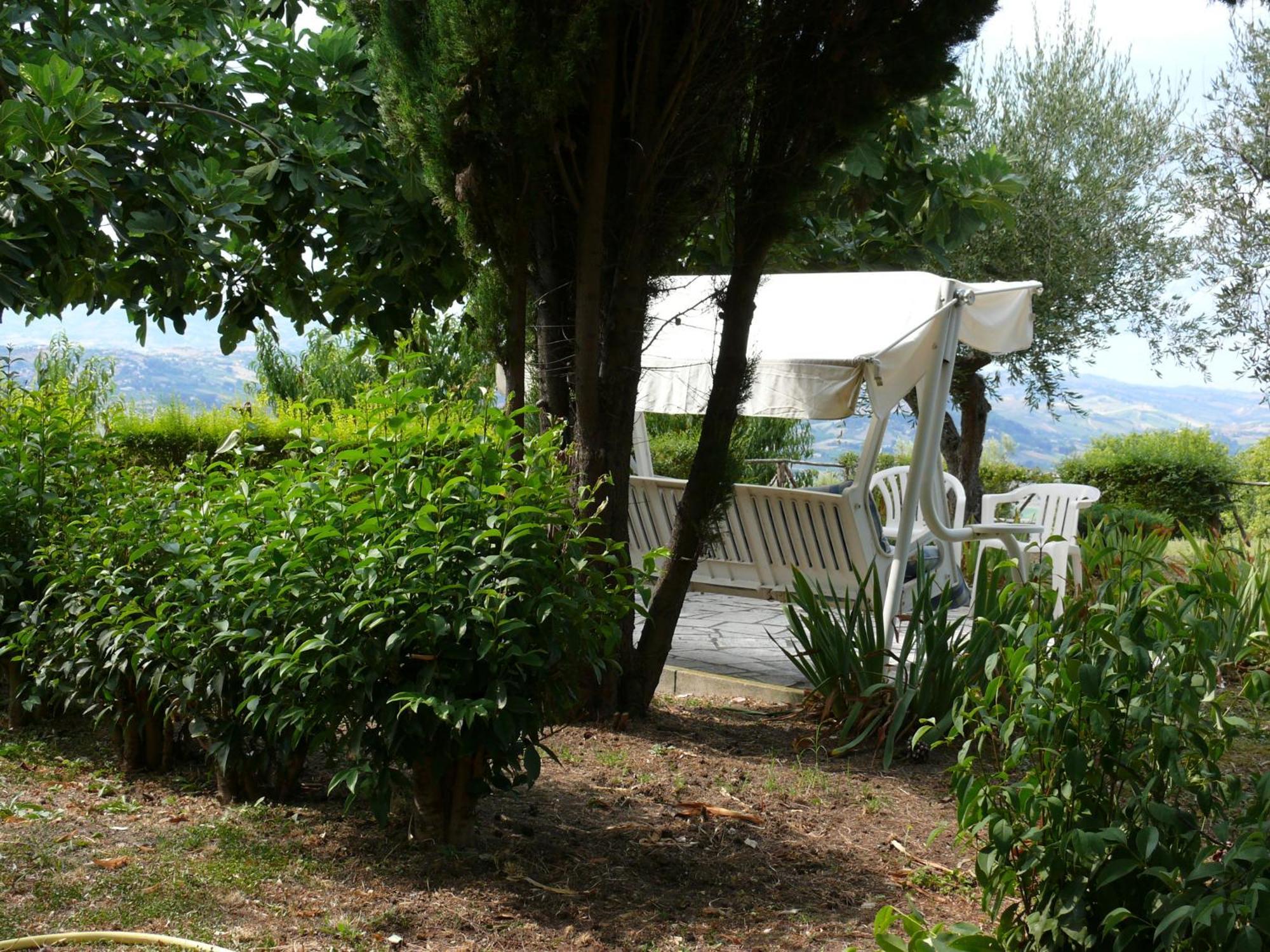 Bed&Breakfast Giardino Agritourist Controguerra Exterior photo