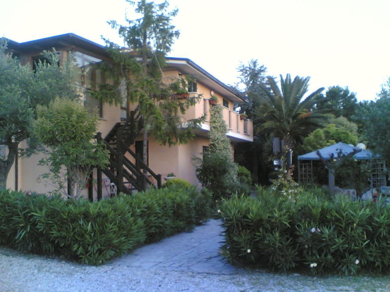 Bed&Breakfast Giardino Agritourist Controguerra Exterior photo